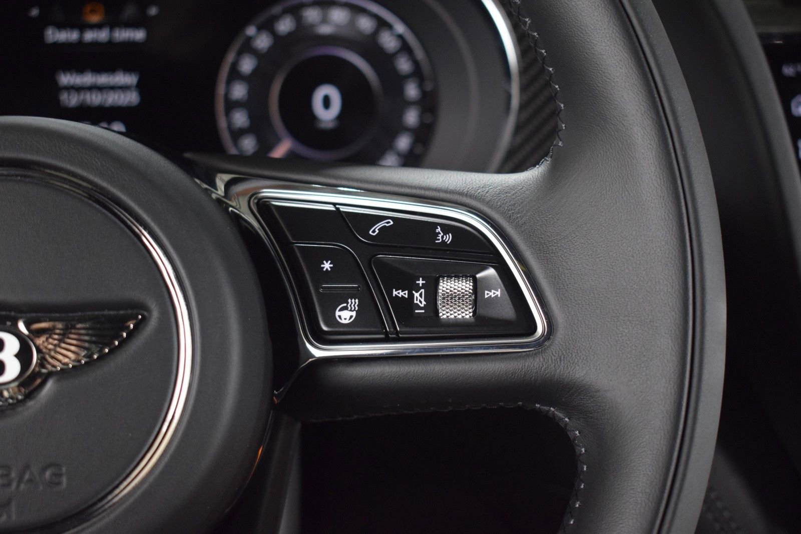 New 2026 Bentley Bentayga Speed AWD/4WD image 29