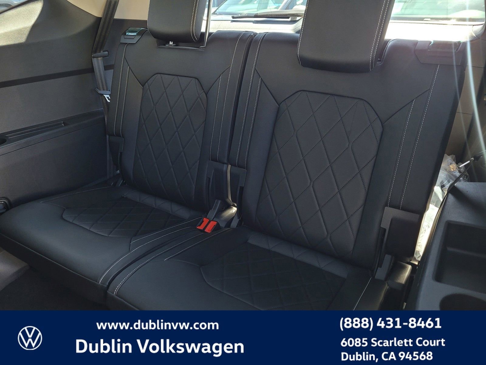 New 2025 Volkswagen Atlas SEL Premium R-Line image 11