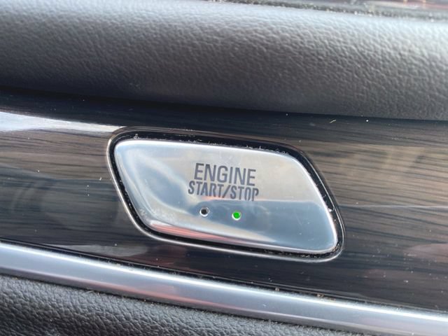 Used 2021 Buick Enclave Essence w/ Sound and Sites Package FWD image 17