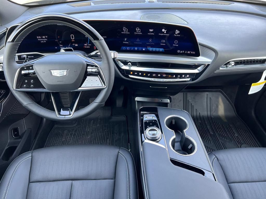 New 2026 Cadillac Lyriq Sport AWD/4WD image 2
