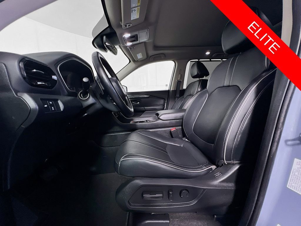Used 2024 Honda Pilot Elite image 22