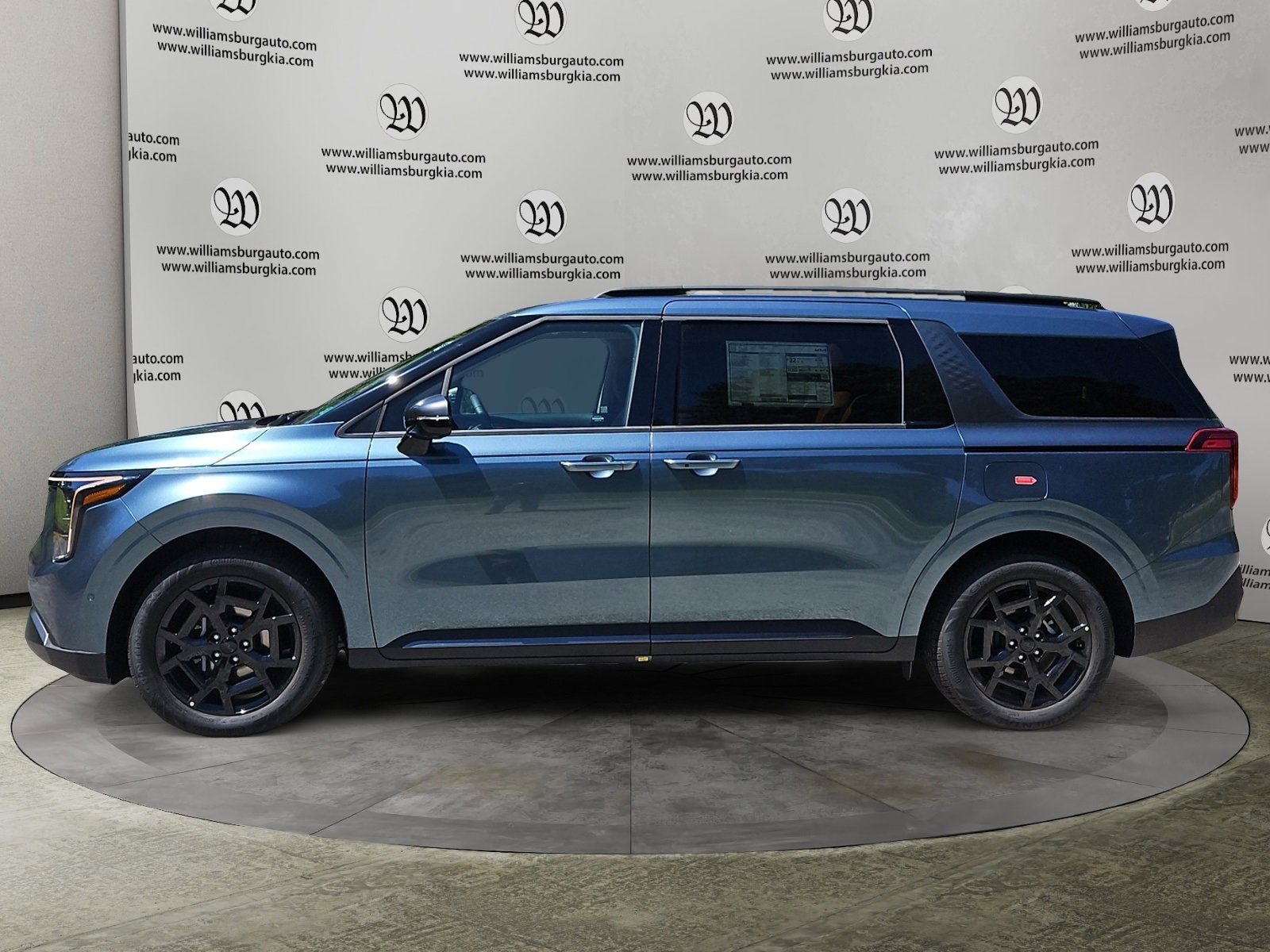 New 2026 Kia Carnival SX image 2