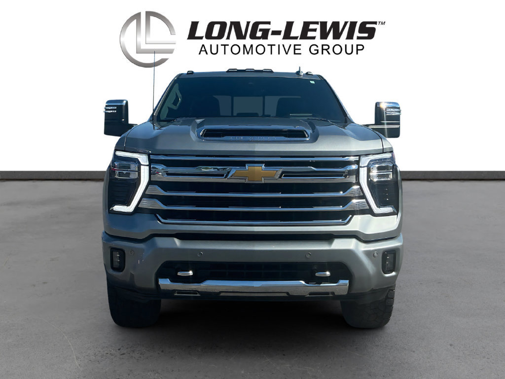 Used 2024 Chevrolet Silverado 2500 High Country w/ High Country Premium Package AWD/4WD image 11