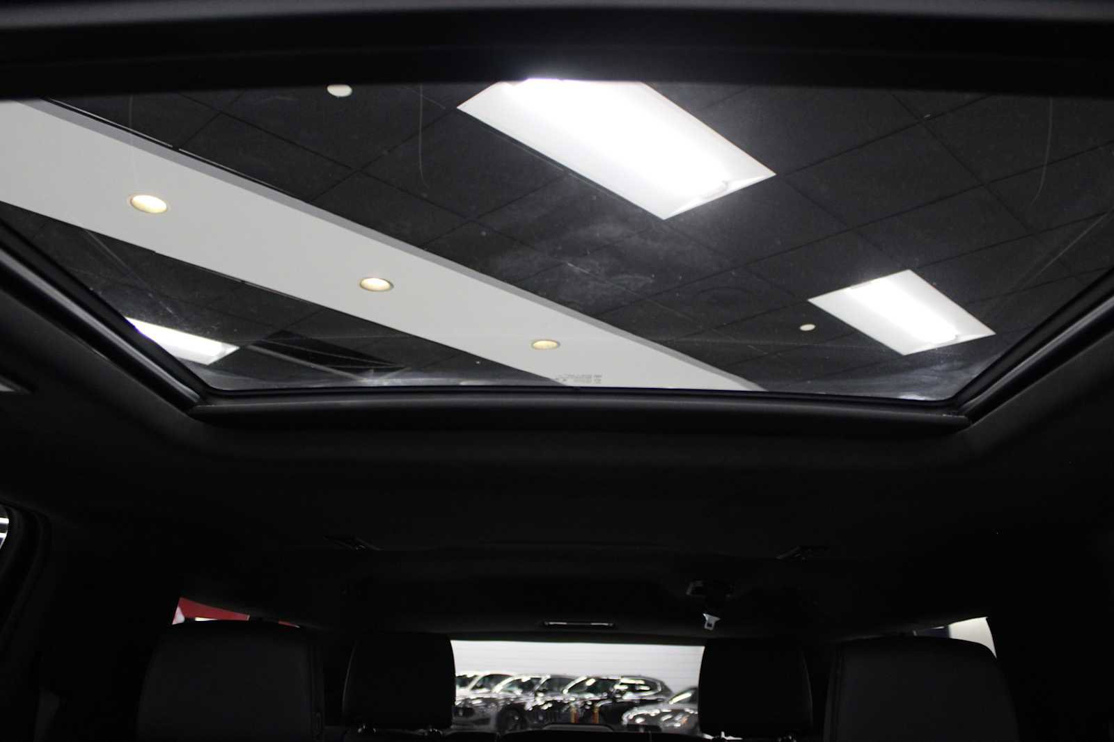 Certified 2024 Cadillac Escalade ESV Sport Platinum w/ LPO, ONYX Package image 58