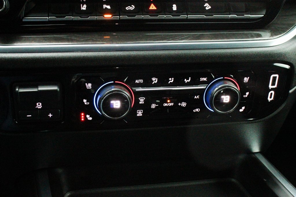 Used 2024 Chevrolet Silverado 2500 LTZ w/ LTZ Convenience Package image 31