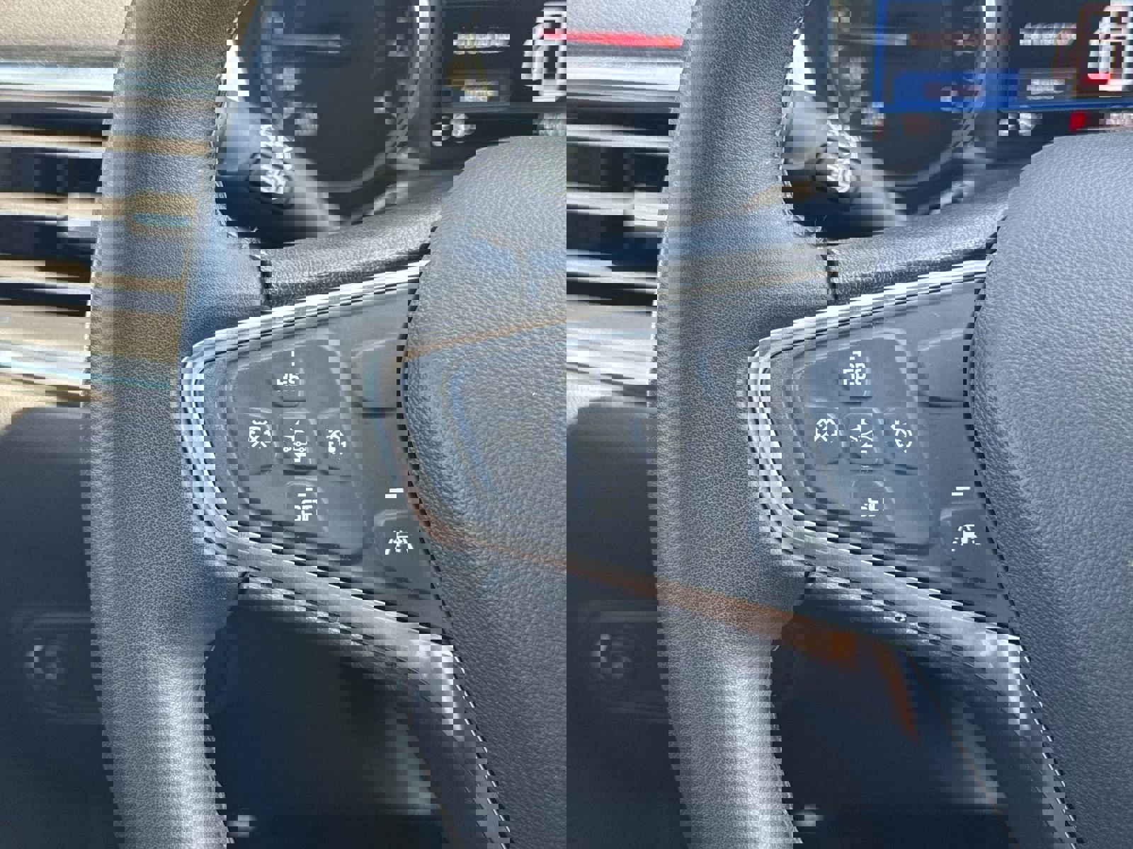 Used 2024 Chevrolet Equinox LT w/ LPO, Floor Liner Package image 19