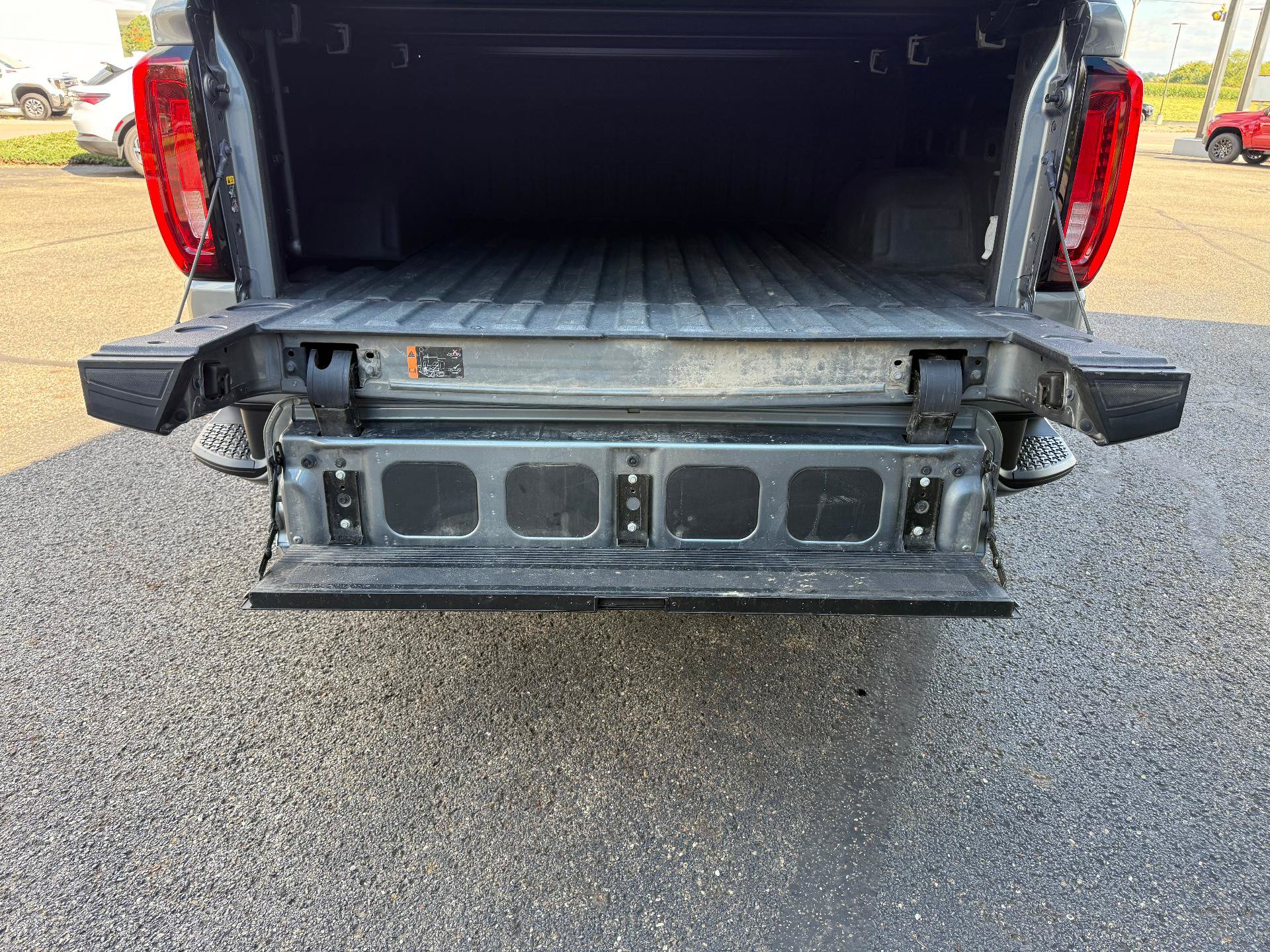 Certified 2021 GMC Sierra 1500 AT4 AWD/4WD image 12