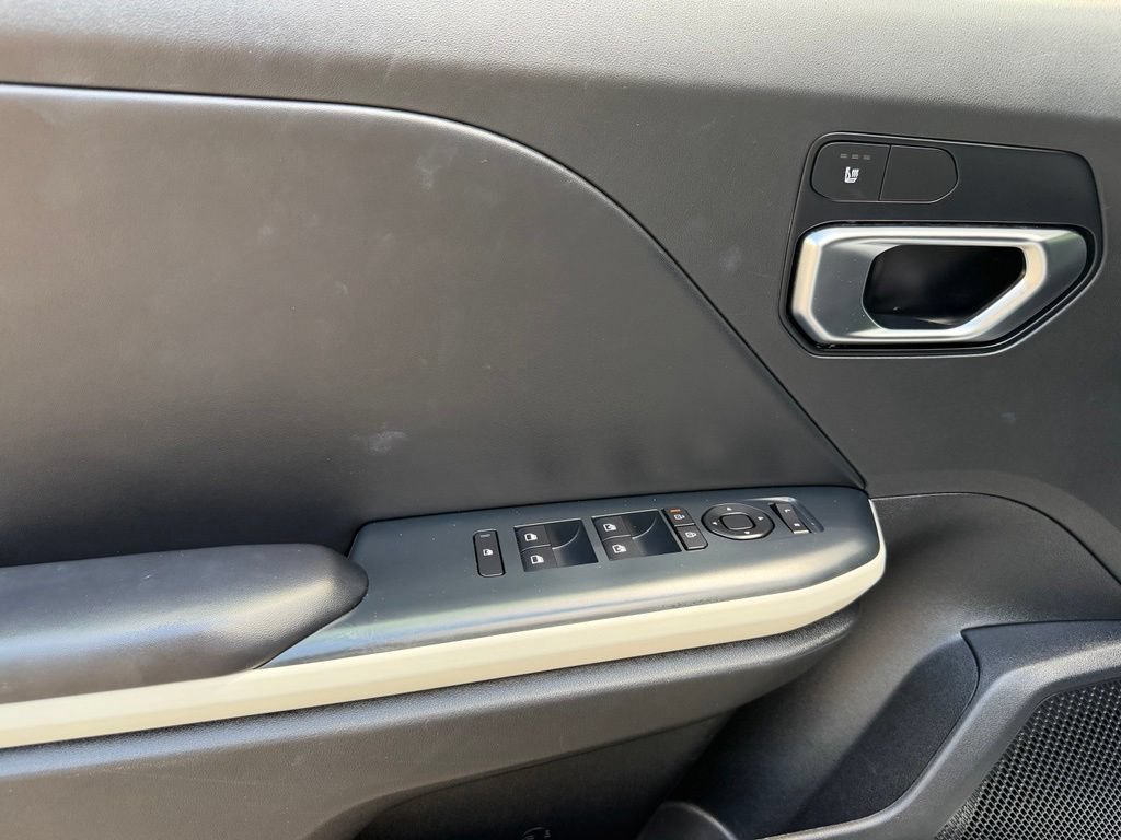 Used 2025 Kia K4 GT-Line w/ GT-Line Sunroof Package FWD image 17
