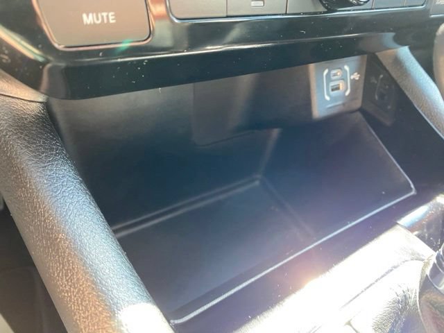 Used 2023 Jeep Compass Limited w/ Sun and Sound Group AWD/4WD image 17