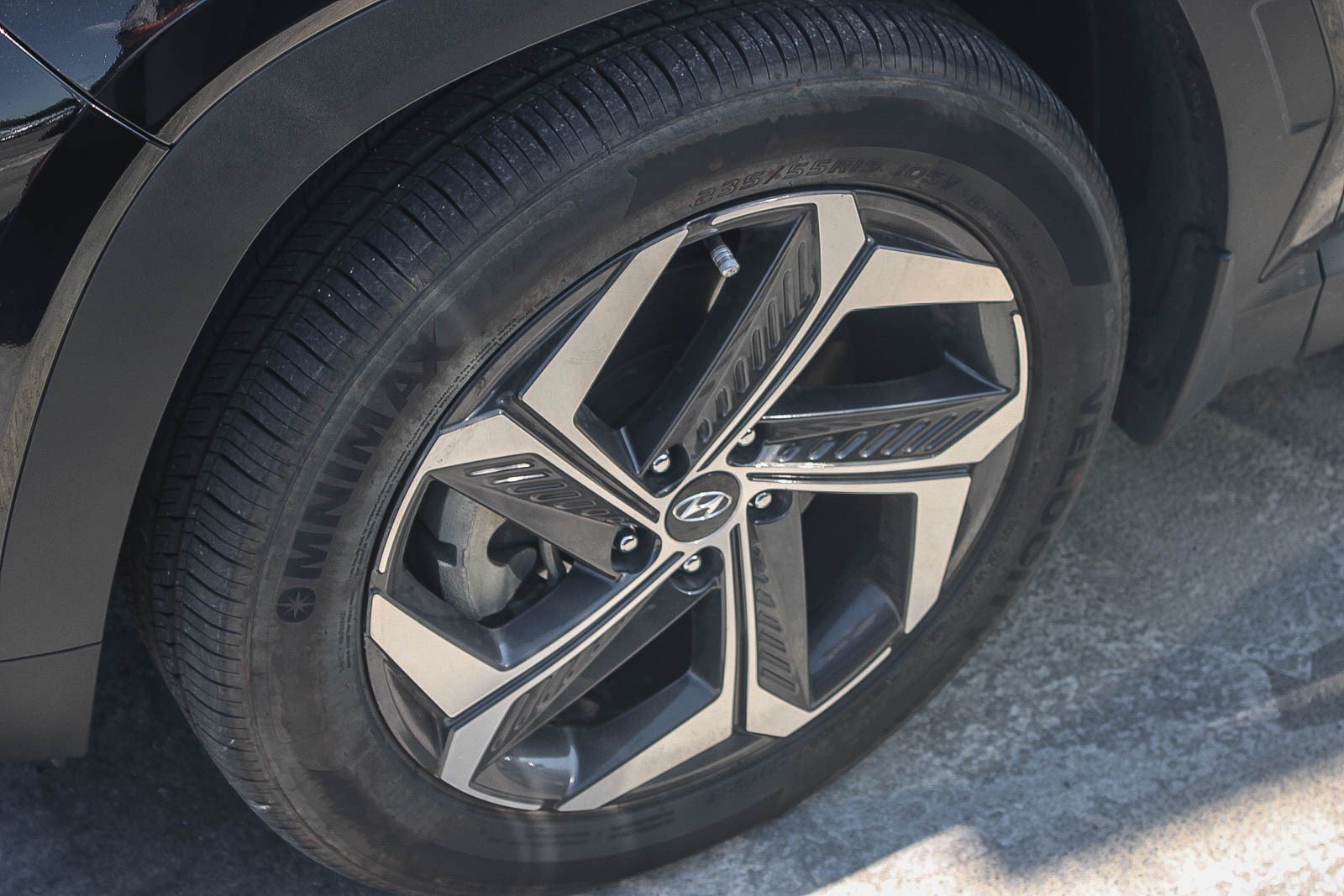 Used 2023 Hyundai Tucson SEL w/ Cargo Package AWD/4WD image 9