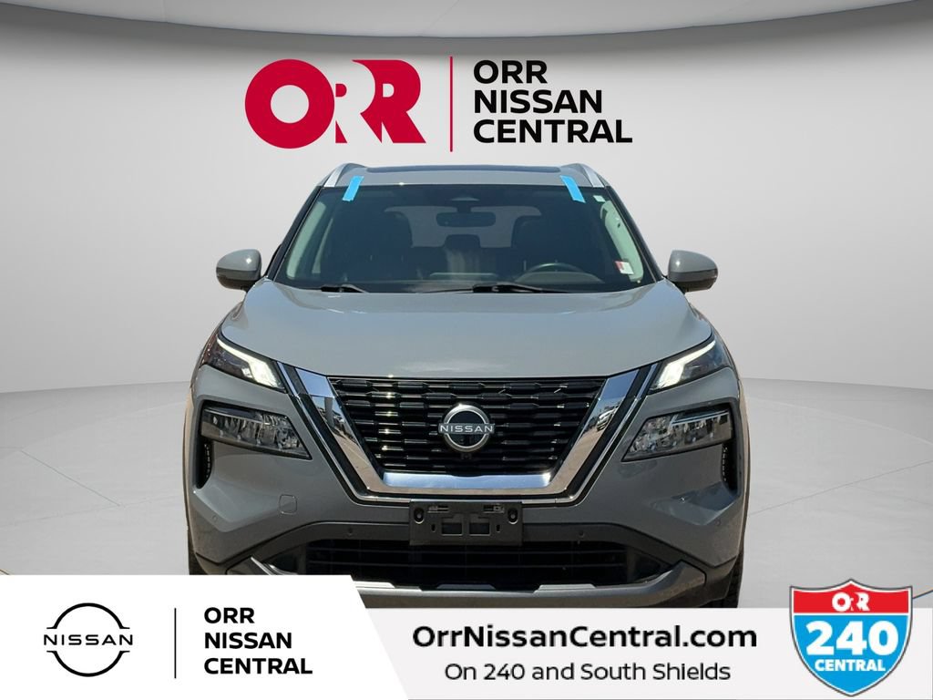 Used 2023 Nissan Rogue SL w/ SL Premium Package FWD image 2