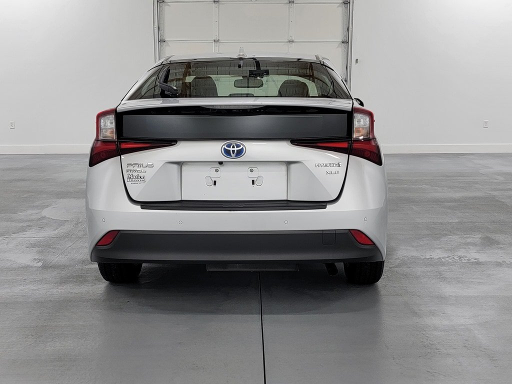 Used 2021 Toyota Prius XLE AWD/4WD image 6