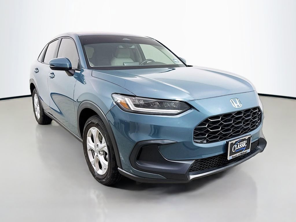 Used 2025 Honda HR-V LX