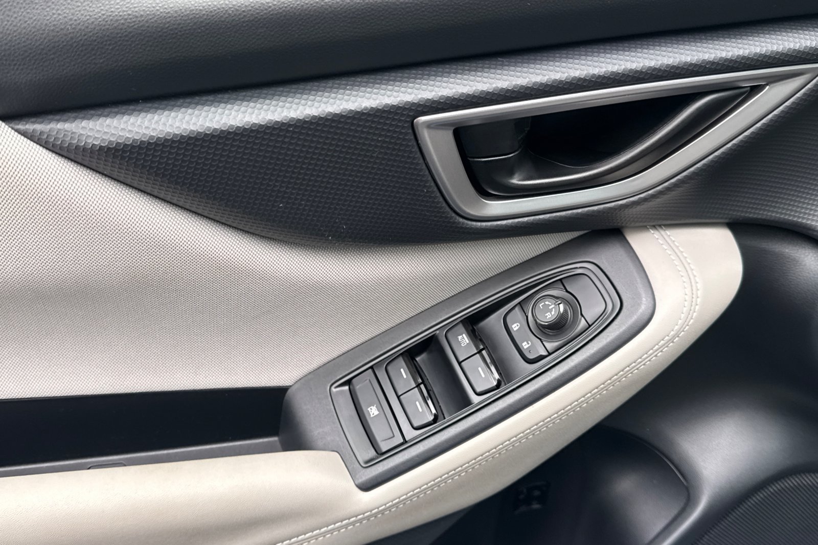 Certified 2023 Subaru Forester AWD/4WD image 11