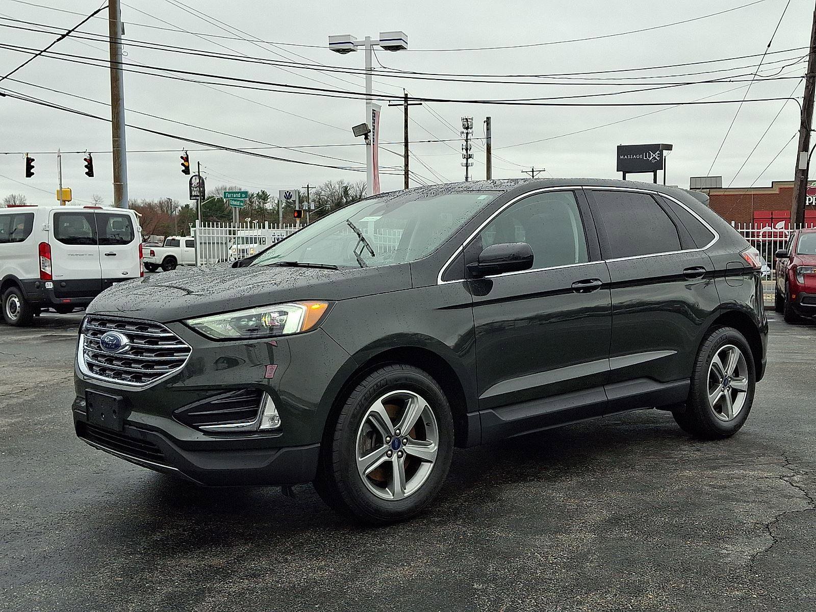 Certified 2022 Ford Edge SEL w/ Convenience Package AWD/4WD image 3