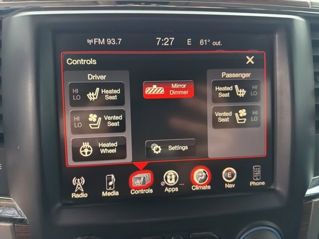 Used 2014 RAM 2500 Laramie w/ Black Appearance Group image 27