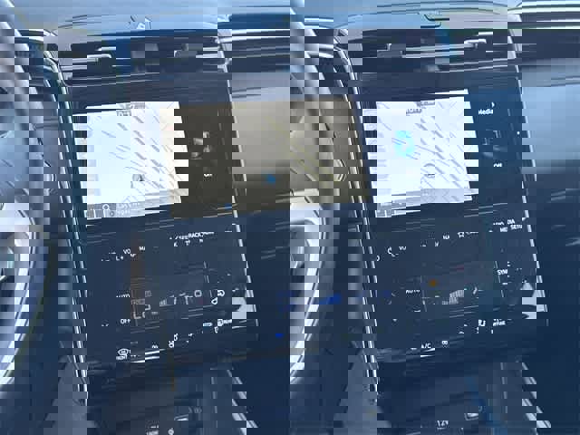 Used 2024 Hyundai Tucson Limited image 24