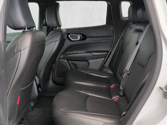 Used 2024 Jeep Compass Trailhawk AWD/4WD image 24
