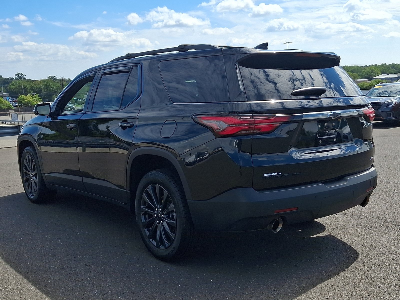 Used 2023 Chevrolet Traverse RS AWD/4WD image 4