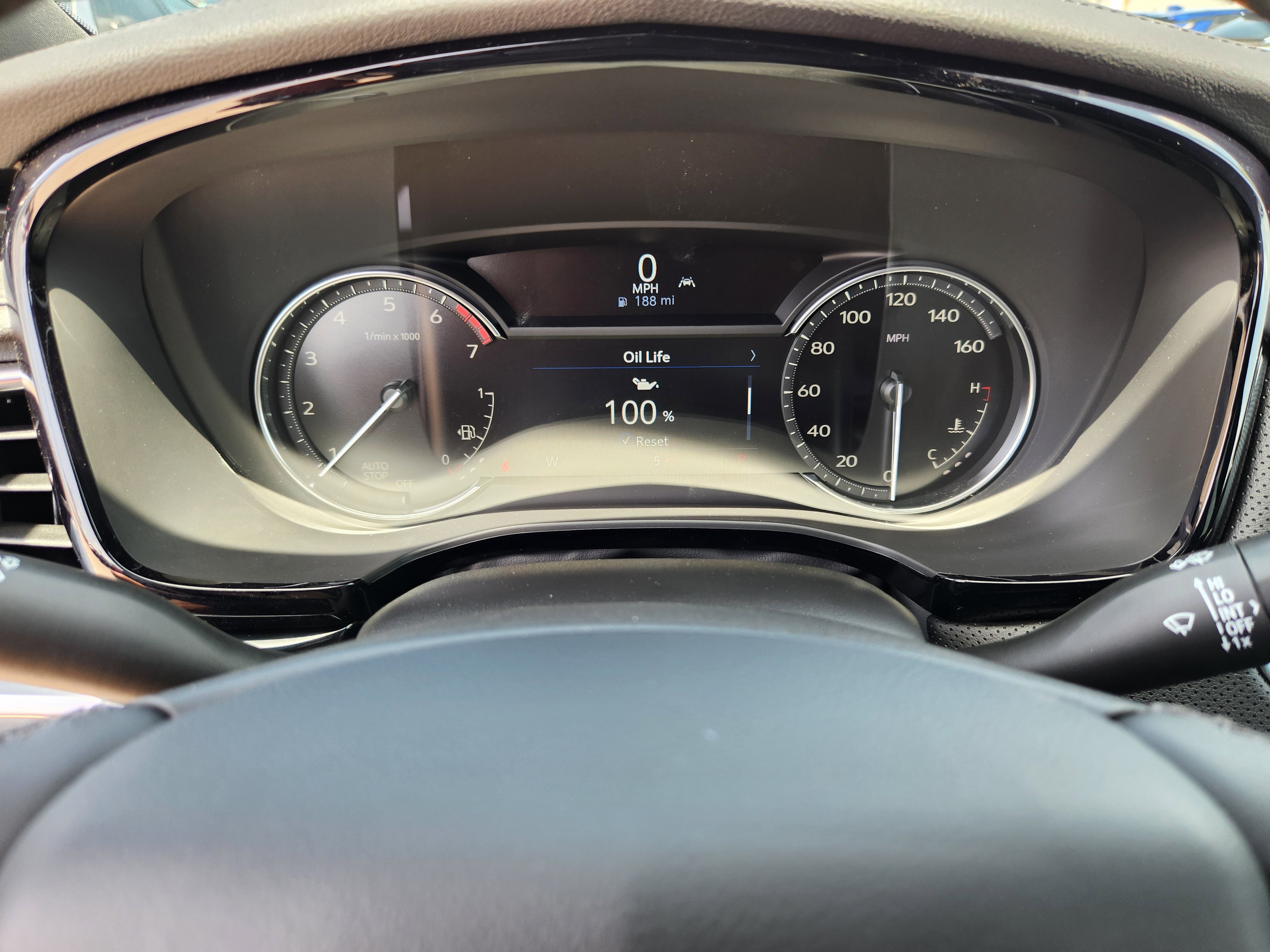 New 2025 Cadillac XT6 Luxury image 36