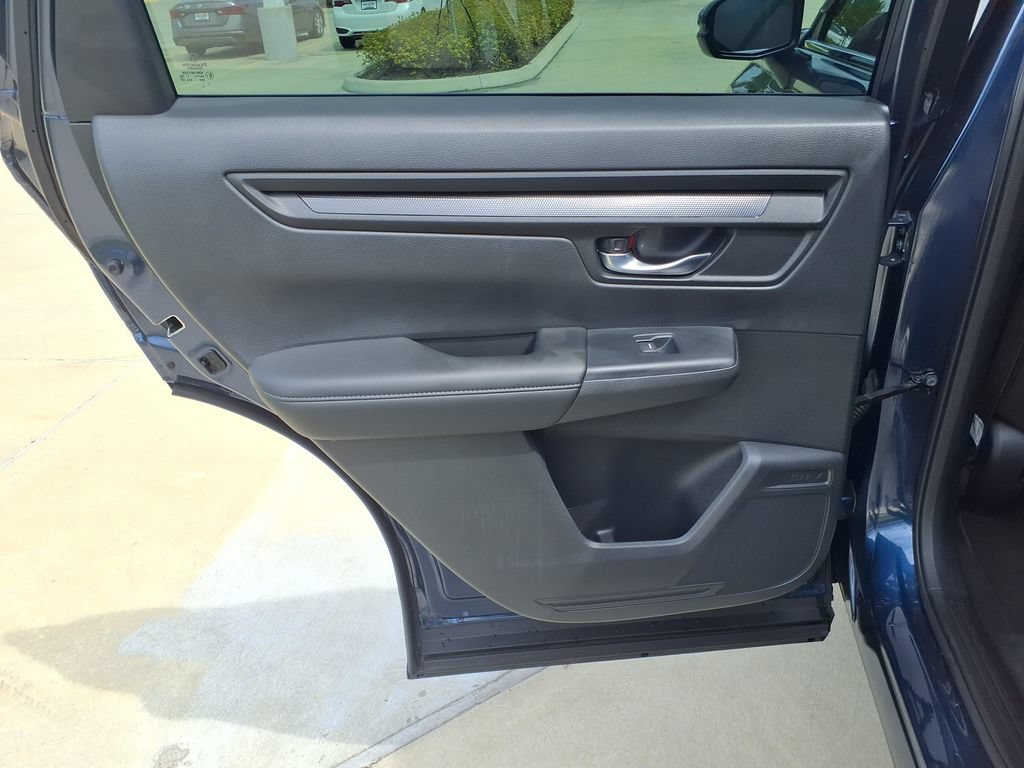 Used 2023 Honda CR-V LX image 14