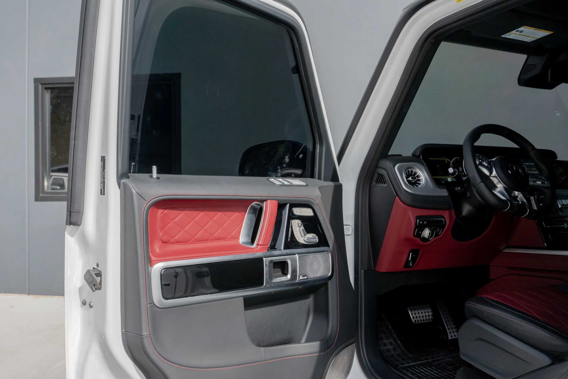 Used 2024 Mercedes-Benz G 63 AMG 4MATIC image 69