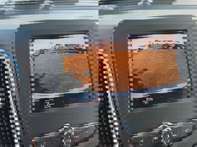 Used 2020 Chevrolet Equinox LS w/ LS Convenience Package image 21