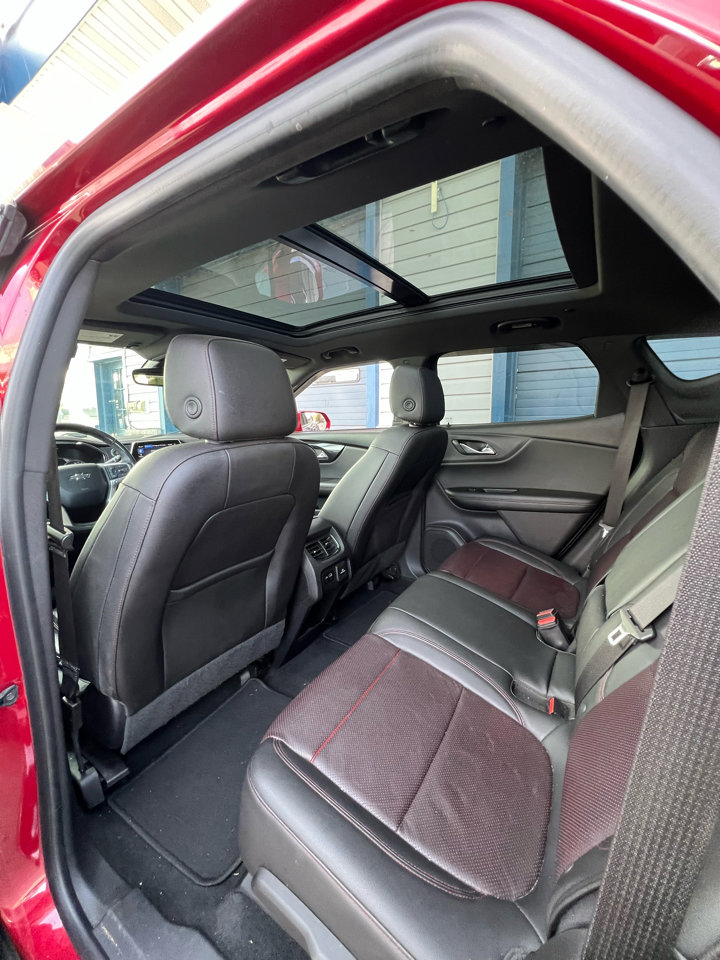 Used 2019 Chevrolet Blazer RS w/ Sun and Wheels Package image 10