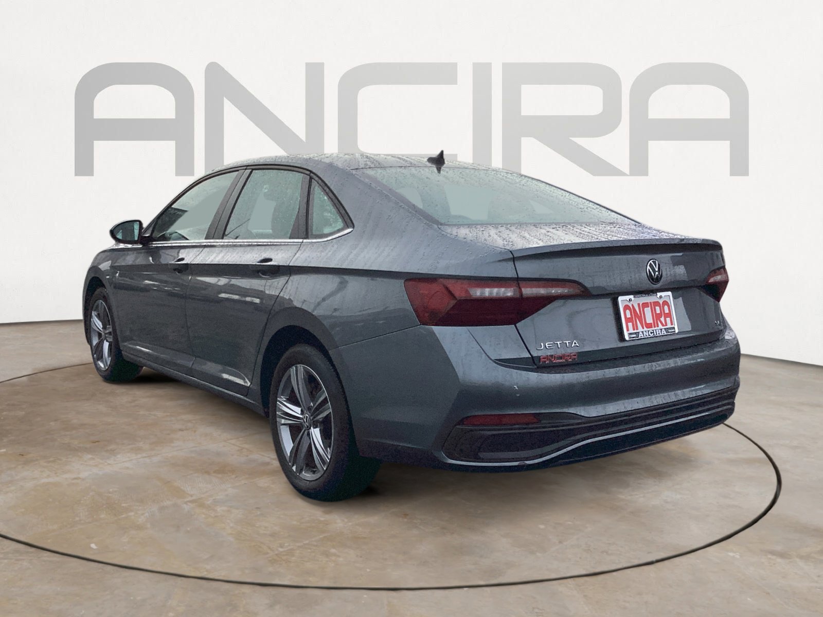 Used 2024 Volkswagen Jetta SE image 12