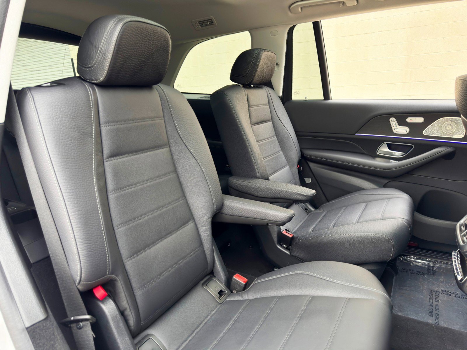 Used 2024 Mercedes-Benz GLS 450 4MATIC image 50