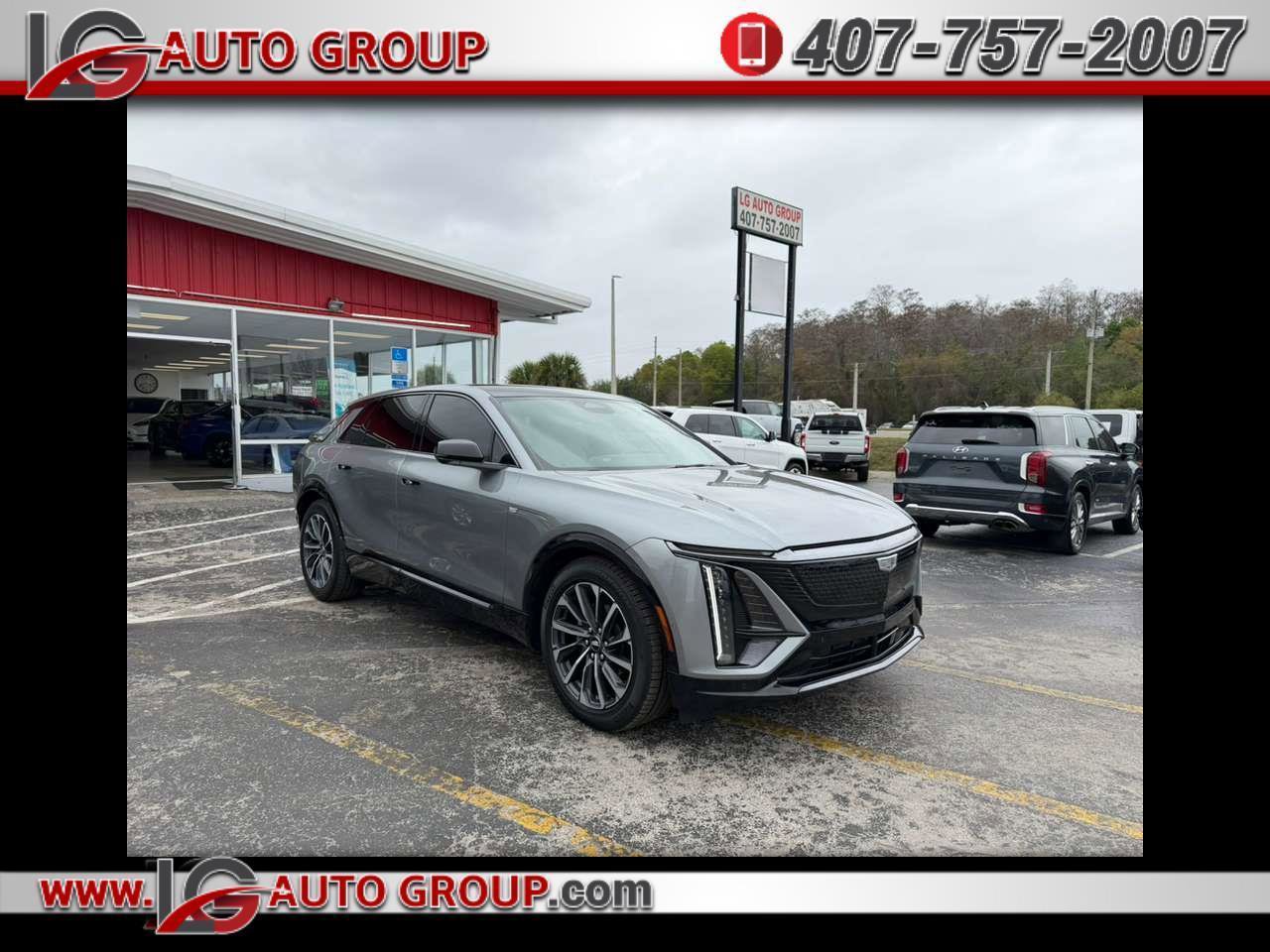 Used 2024 Cadillac Lyriq Sport image 1