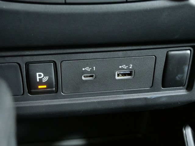 Used 2022 Nissan Frontier S w/ Technology Package AWD/4WD image 18
