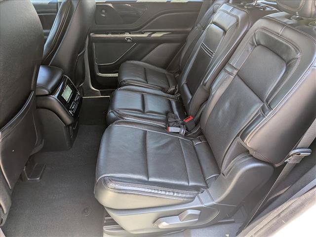 Used 2020 Lincoln Aviator Reserve w/ Equipment Group 201A AWD/4WD image 20
