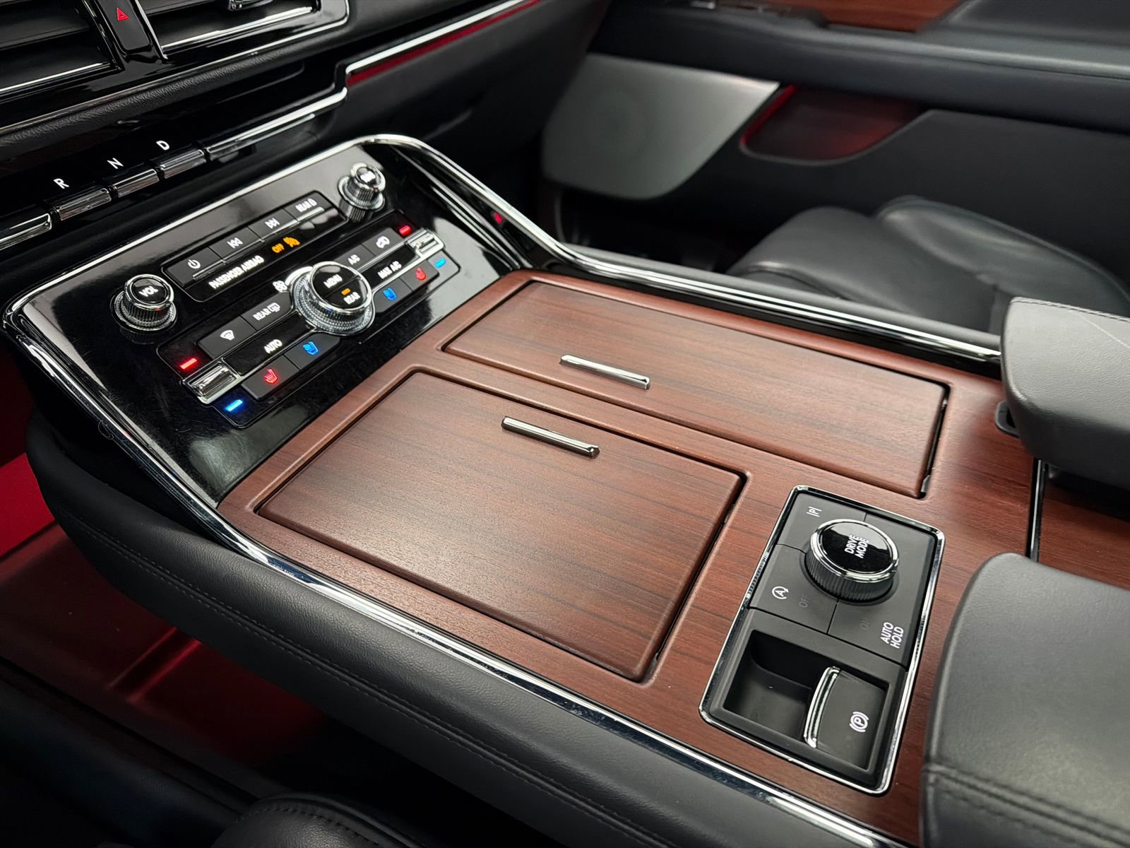 Certified 2022 Lincoln Navigator Reserve image 36