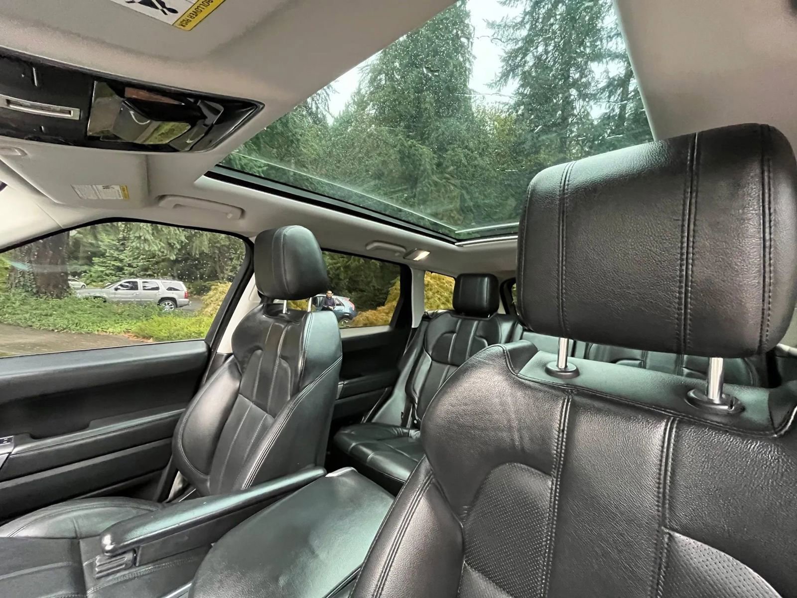 Used 2016 Land Rover Range Rover Sport SE image 7