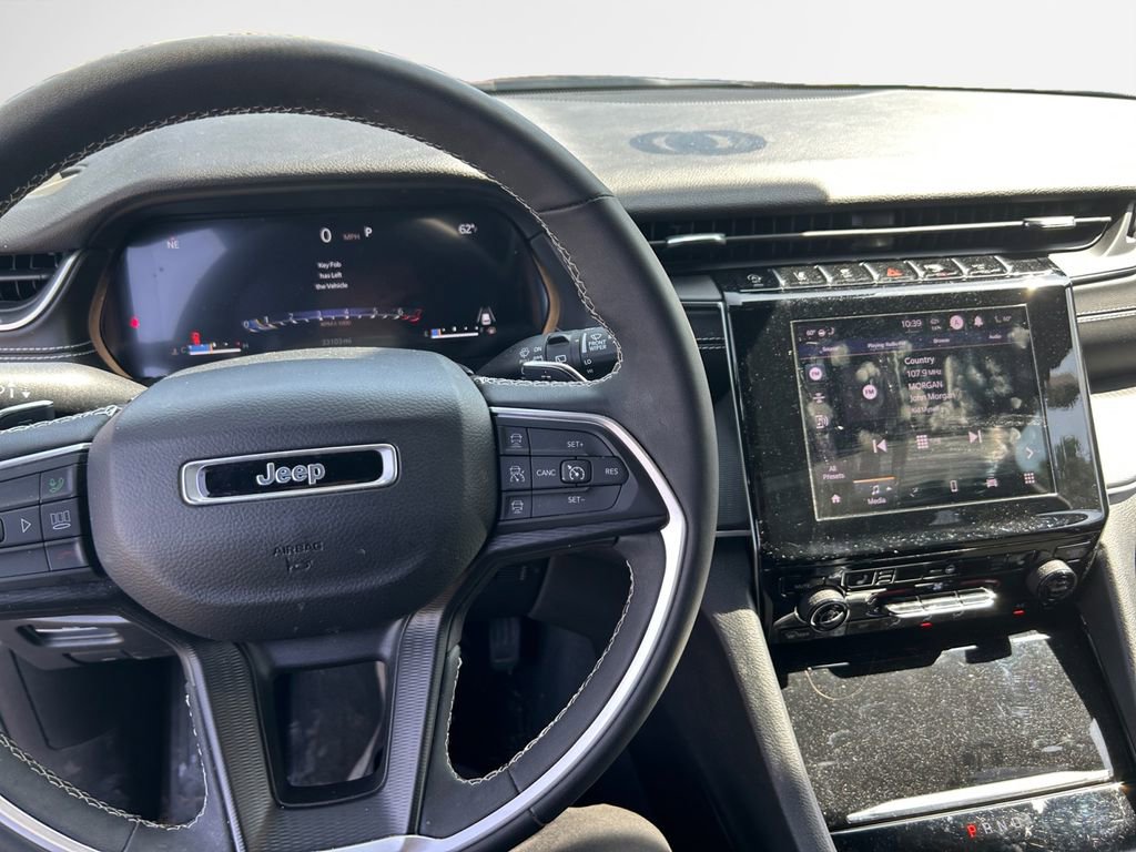 Certified 2023 Jeep Grand Cherokee Altitude image 16