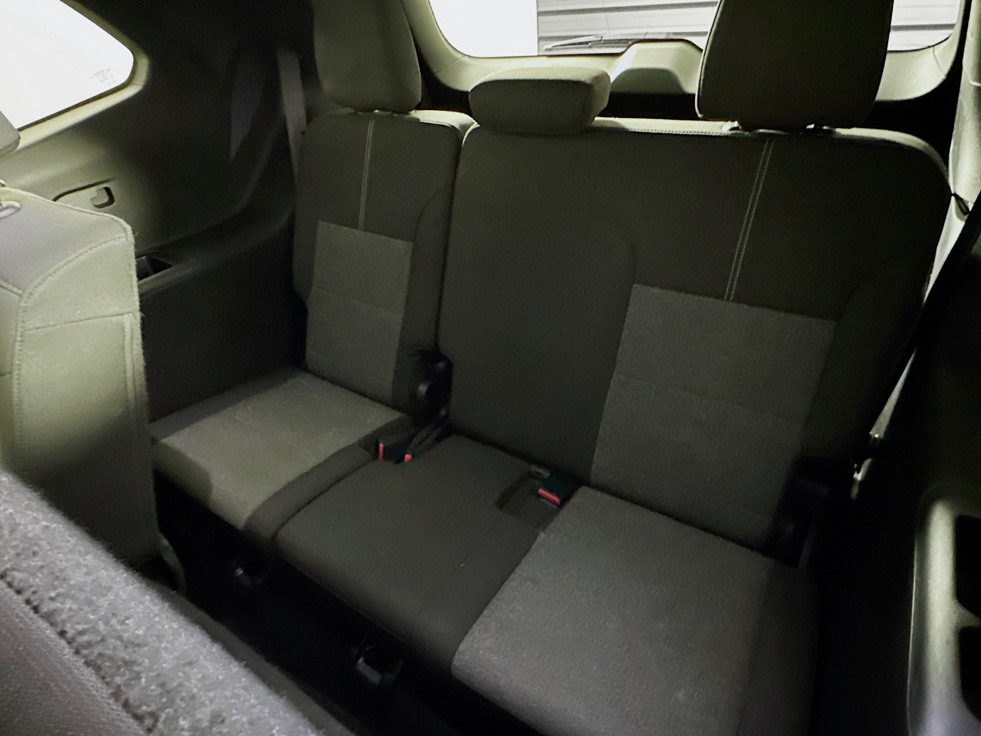 Used 2025 GMC Acadia Elevation image 29