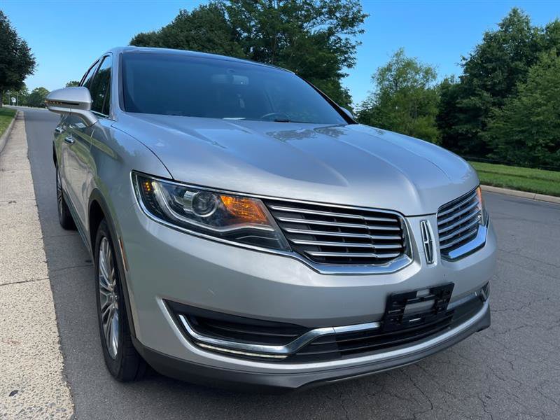 Used 2018 Lincoln MKX Reserve AWD/4WD image 8