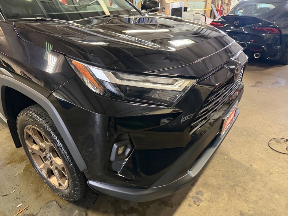 Used 2025 Toyota RAV4 Woodland Edition image 28