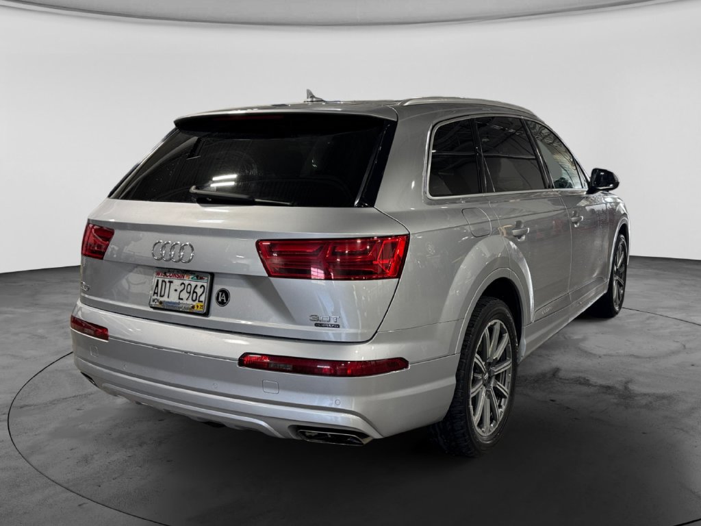 Used 2017 Audi Q7 3.0T Premium Plus AWD/4WD image 10