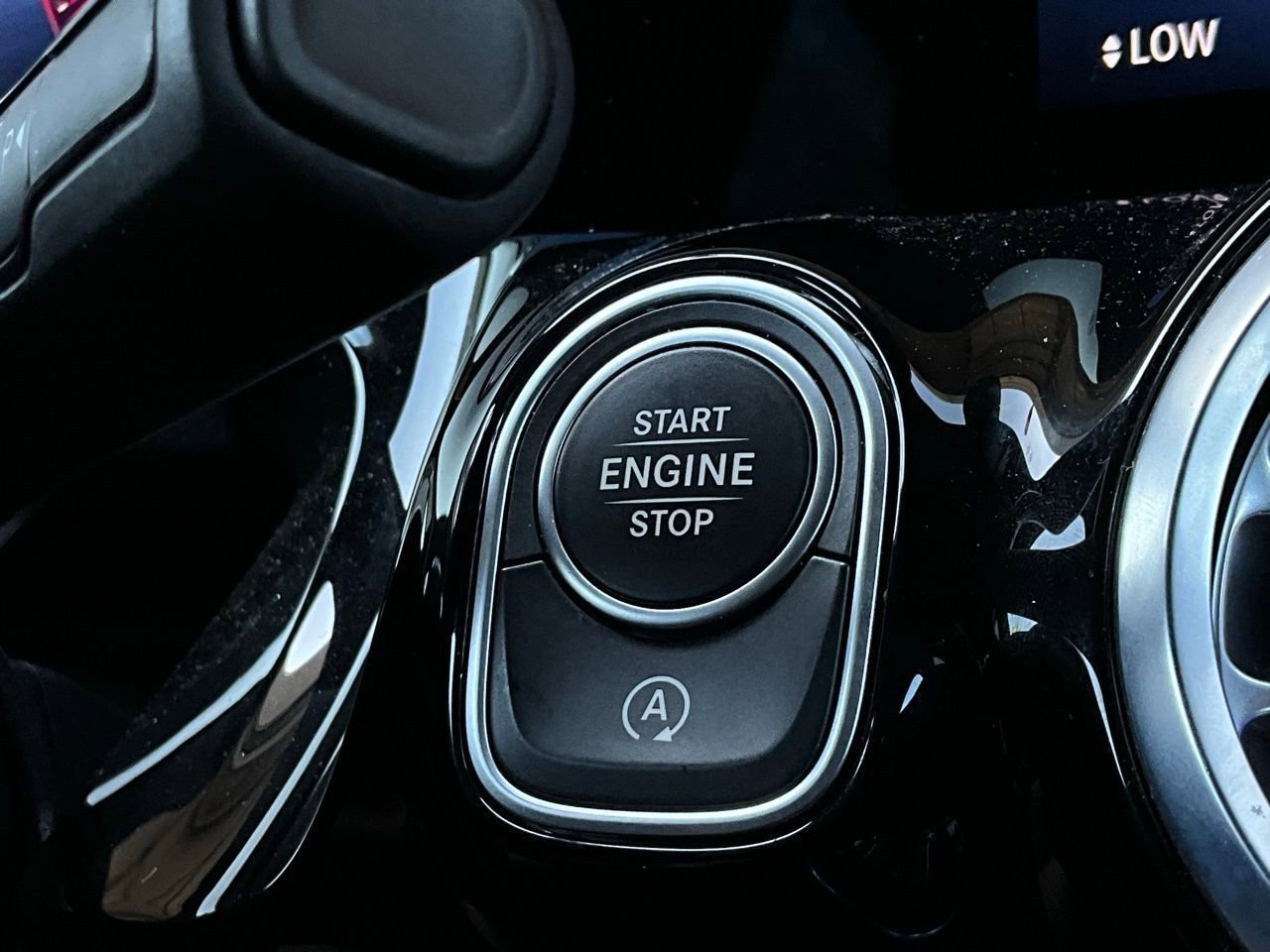 Used 2025 Mercedes-Benz GLA 250 image 29