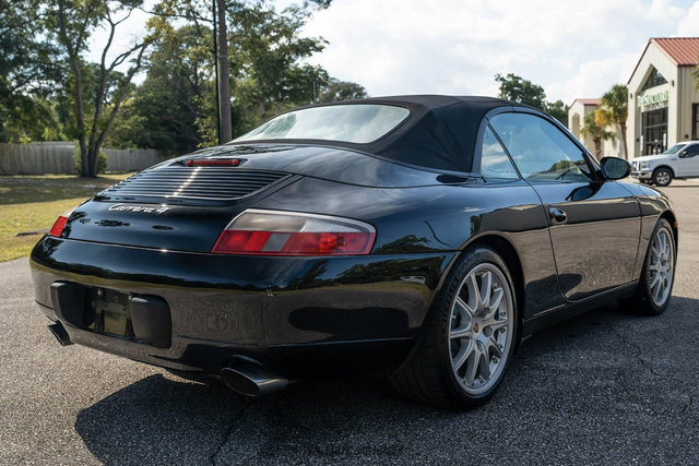Used 2000 Porsche 911 Carrera 4 AWD/4WD image 8
