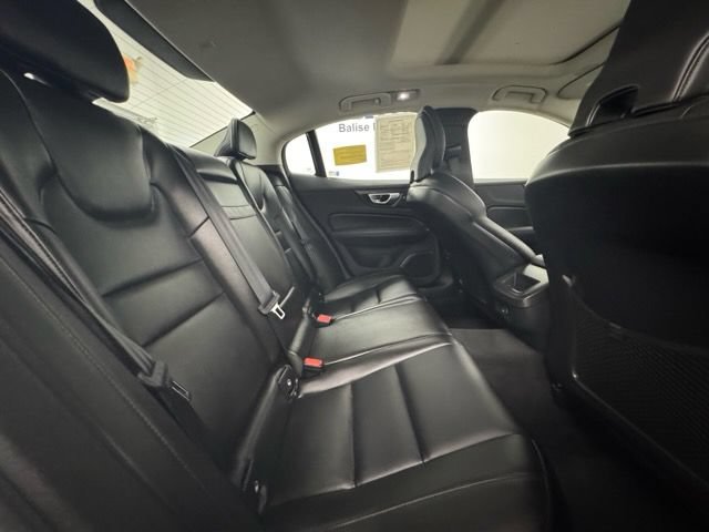 Used 2024 Volvo S60 B5 Core FWD image 27
