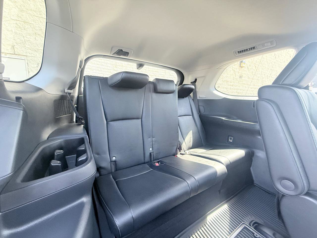 Used 2025 Toyota Grand Highlander AWD image 12