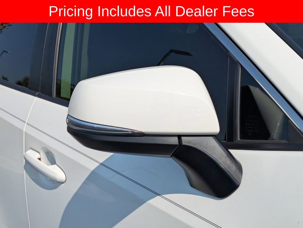 Certified 2020 Toyota RAV4 XLE w/ Convenience Package AWD/4WD image 13