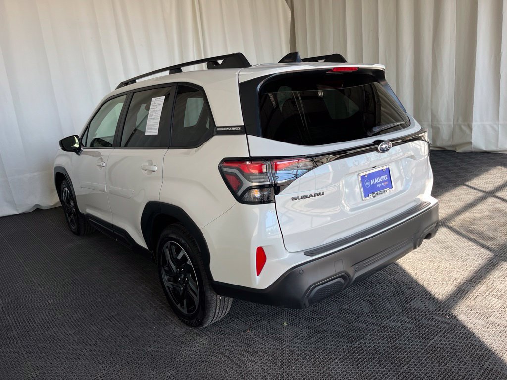 Used 2025 Subaru Forester Limited AWD/4WD image 29