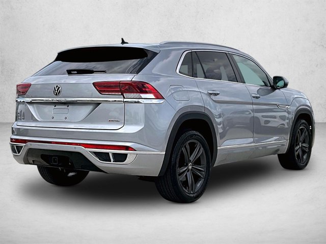 Used 2022 Volkswagen Atlas Cross Sport SEL R-Line AWD/4WD image 2