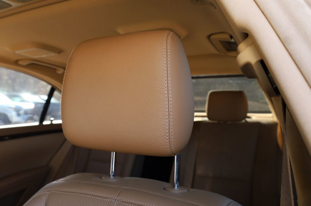 Used 2008 Mercedes-Benz S 550 image 18