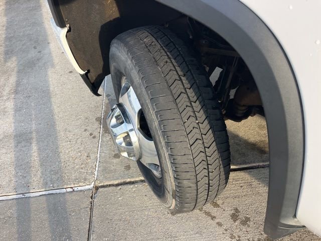 Used 2022 Chevrolet Silverado 3500 High Country image 39