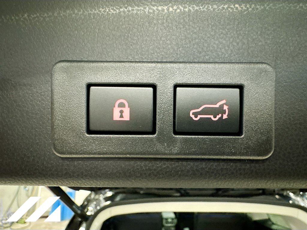 Used 2026 Subaru Ascent Limited AWD/4WD image 29